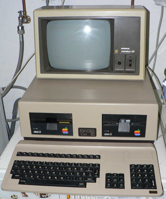 apple2 clone basis128